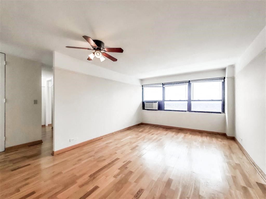 Buena Shores - Living Room