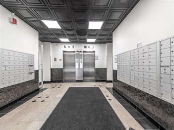 Buena Shores Lobby - Photo Gallery 2