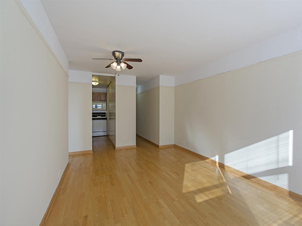 Buena Shores Apartments 833 W Buena Ave Chicago Il Rentcafe