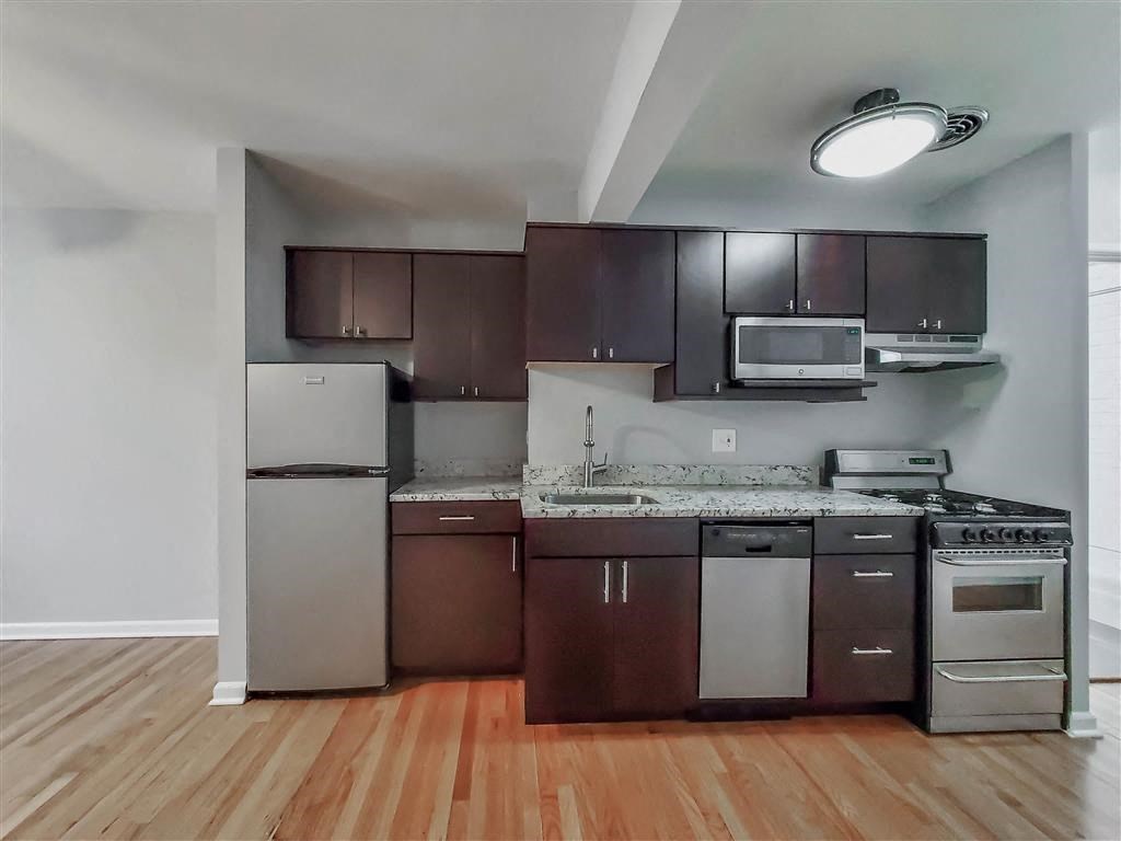 Grace Shores Studio Kitchen