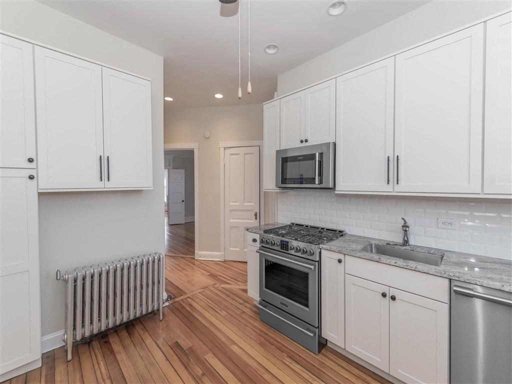 The Pelham - Kitchen