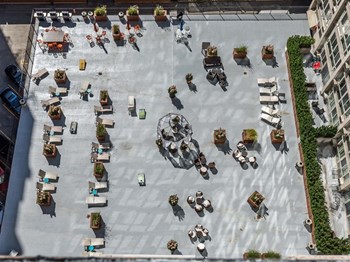 Group Fox - The Van Der Rohe - Roof Deck Group Fox - The Van Der Rohe - Roof Deck - Photo Gallery 3