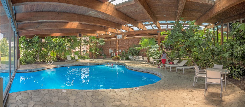 Barrington Lakes Hoffman Estates