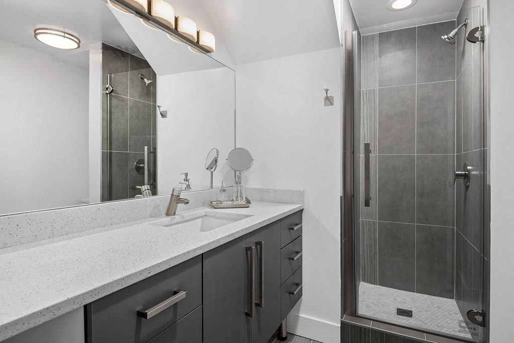 777 South State Penthouse Bathroom