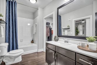 2400 Fort Worth Ave 1-3 Beds Apartment for Rent - Photo Gallery