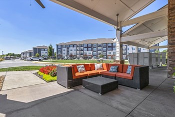 5400 N Summit Street 1-3 Beds Apartment for Rent - Photo Gallery 34