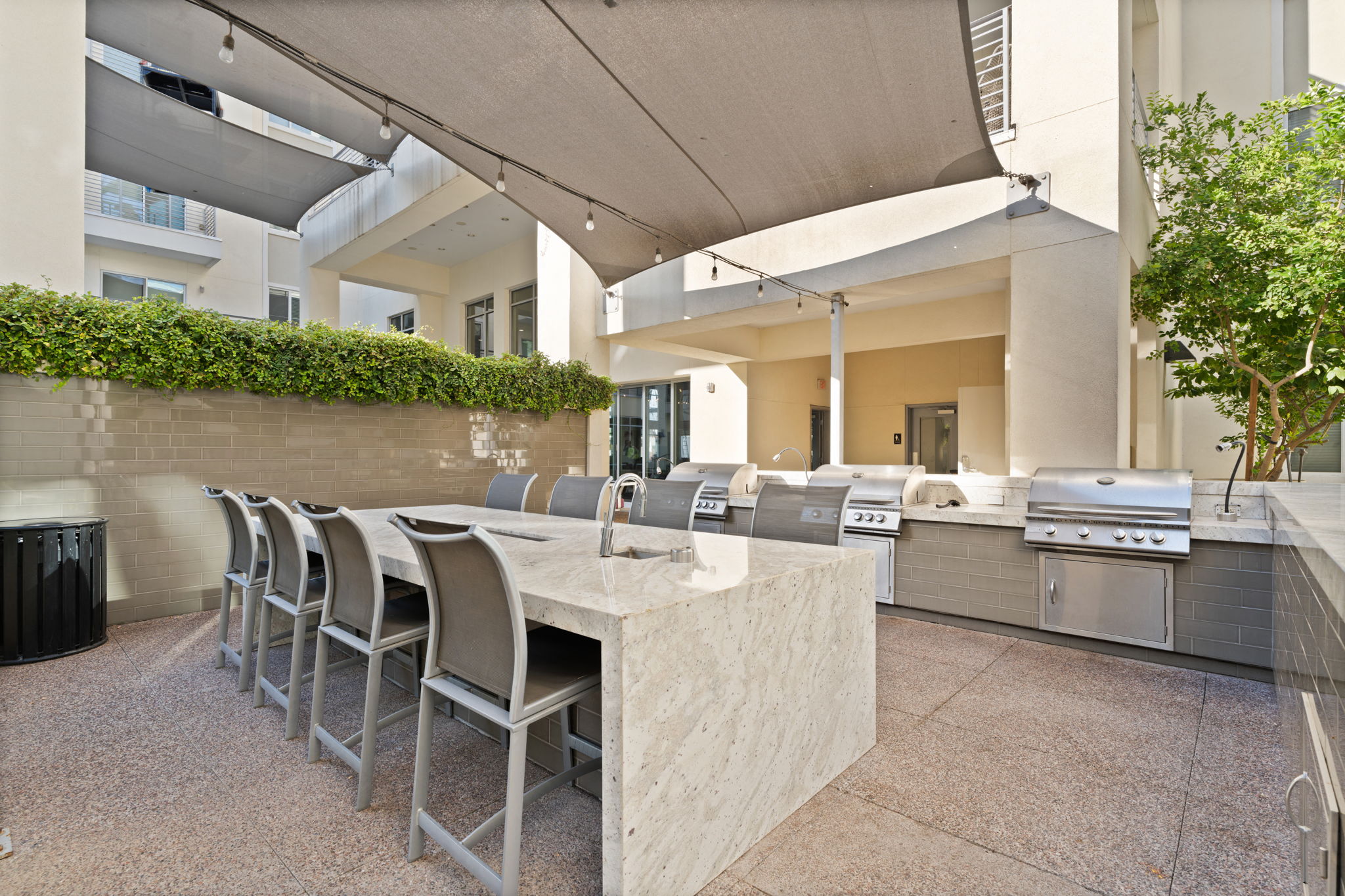 Axis Camelback Apartments, 4949 N 7th St, Phoenix, AZ - RentCafe