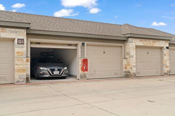 A car is parked in garage number G1.