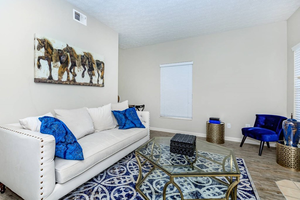 Fenwick_Place_Interior_16_Louisville_KY