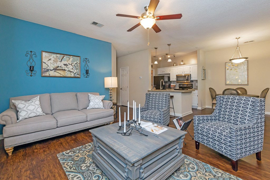 Walden_Glen_Interior_1_Evans_GA