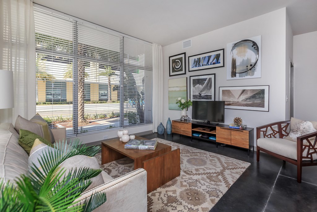 Hermitage_Apartments_Interior_1_Saint_Petersburg_FL