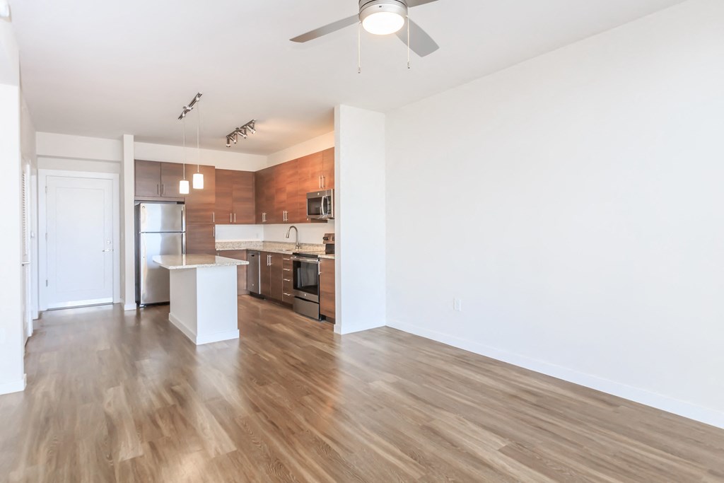 Hermitage_Apartments_Interior_6_Saint_Petersburg_FL