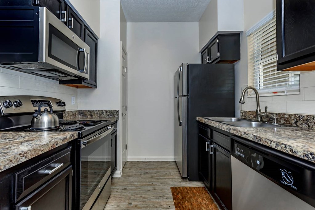 Fenwick_Place_Interior_14_Louisville_KY