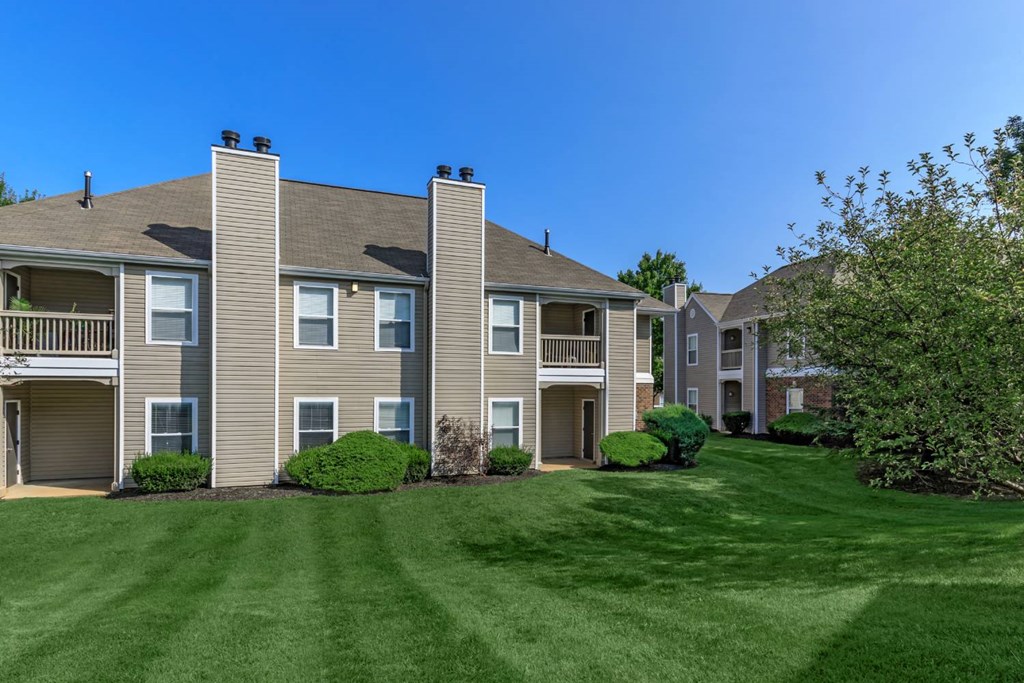 Fenwick_Place_Exterior_9_Louisville_KY