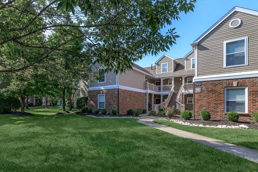 Fenwick Place Apartments, 8601 Fenwick Creek Place, Louisville, KY