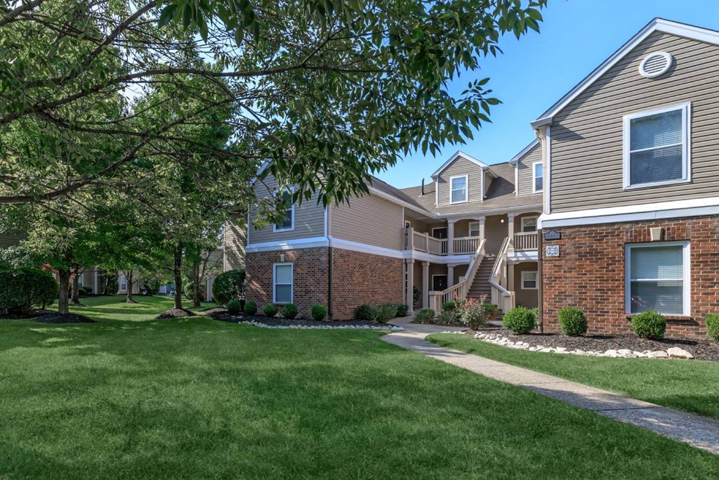 Fenwick_Place_Exterior_6_Louisville_KY