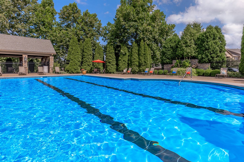 Terraces_At_Forest_Springs_Pool_3_Louisville_KY