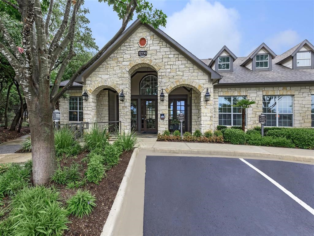 Boulder_Creek_Exterior_6_San_Antonio_TX