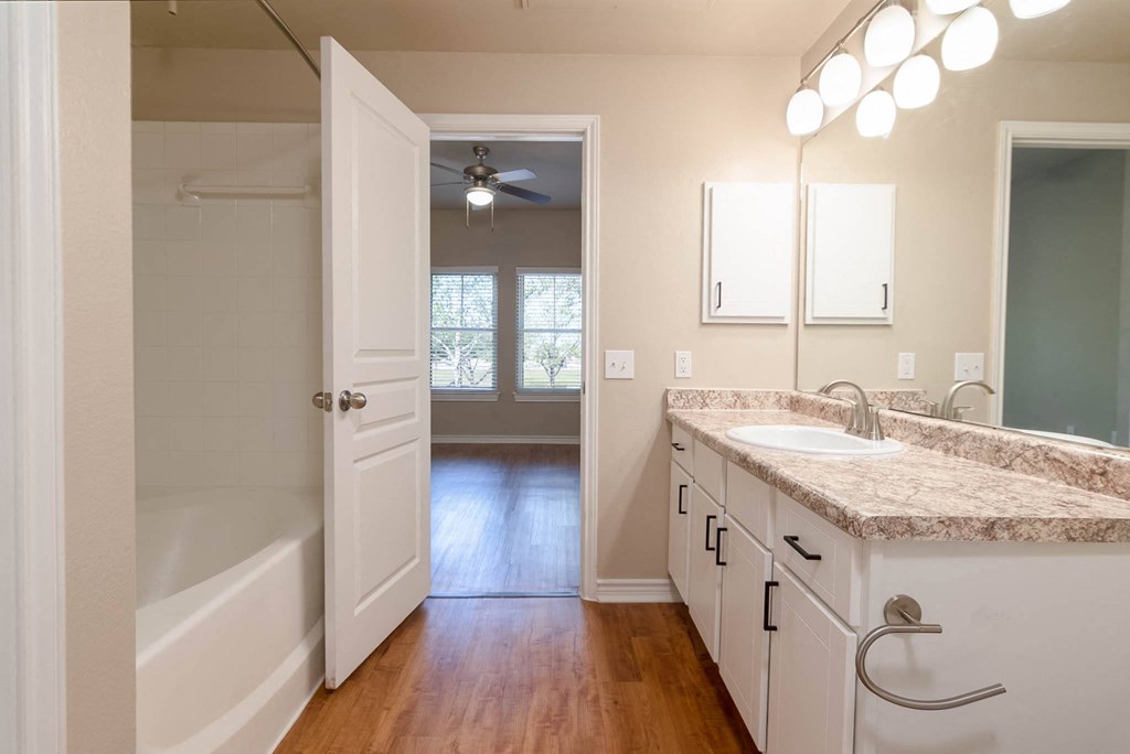 Westshore_Colony_Interior_8_New_Braunfels_TX