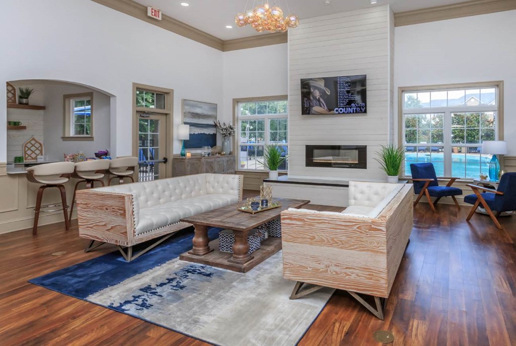 Clubhouse 10
