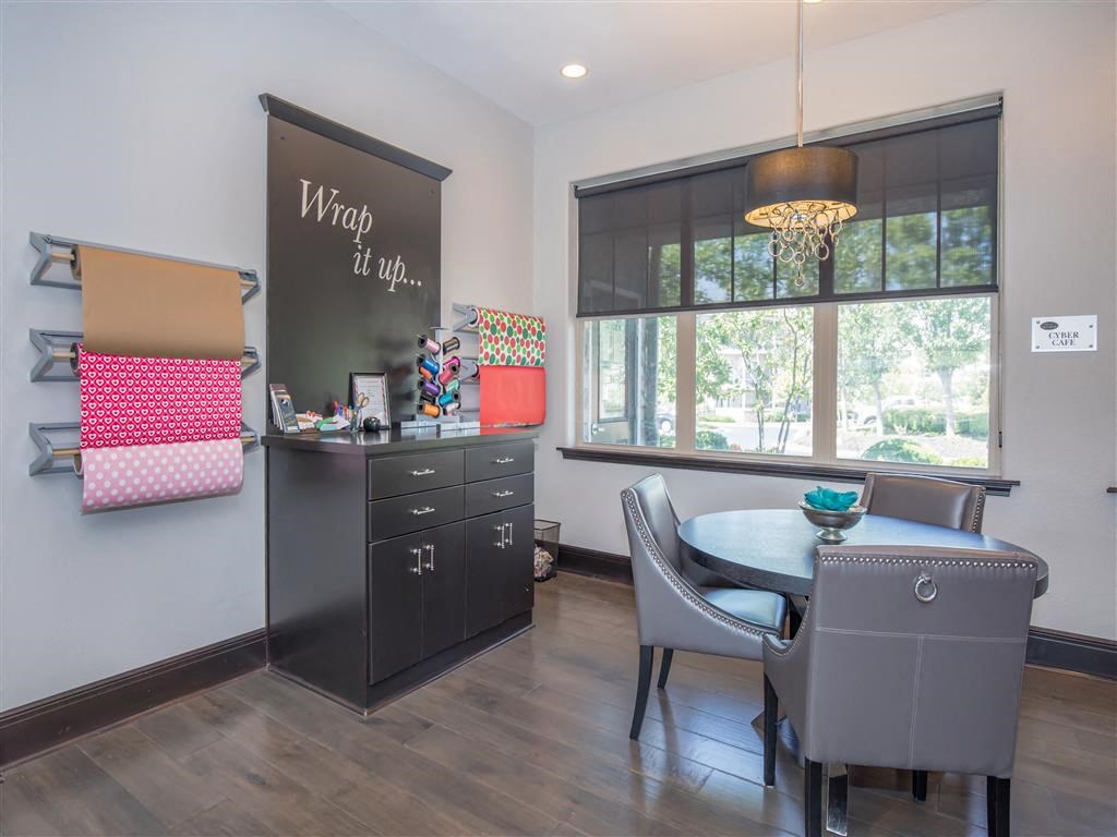 Corbin_Crossing_Amenity_2_Overland_Park_KS