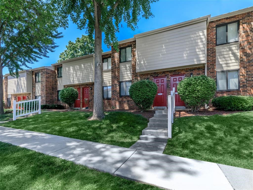 Park_Forest_Exterior_6_St_Louis_MO