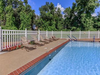 5182 Golf Ridge 1-3 Beds Apartment for Rent - Photo Gallery 5