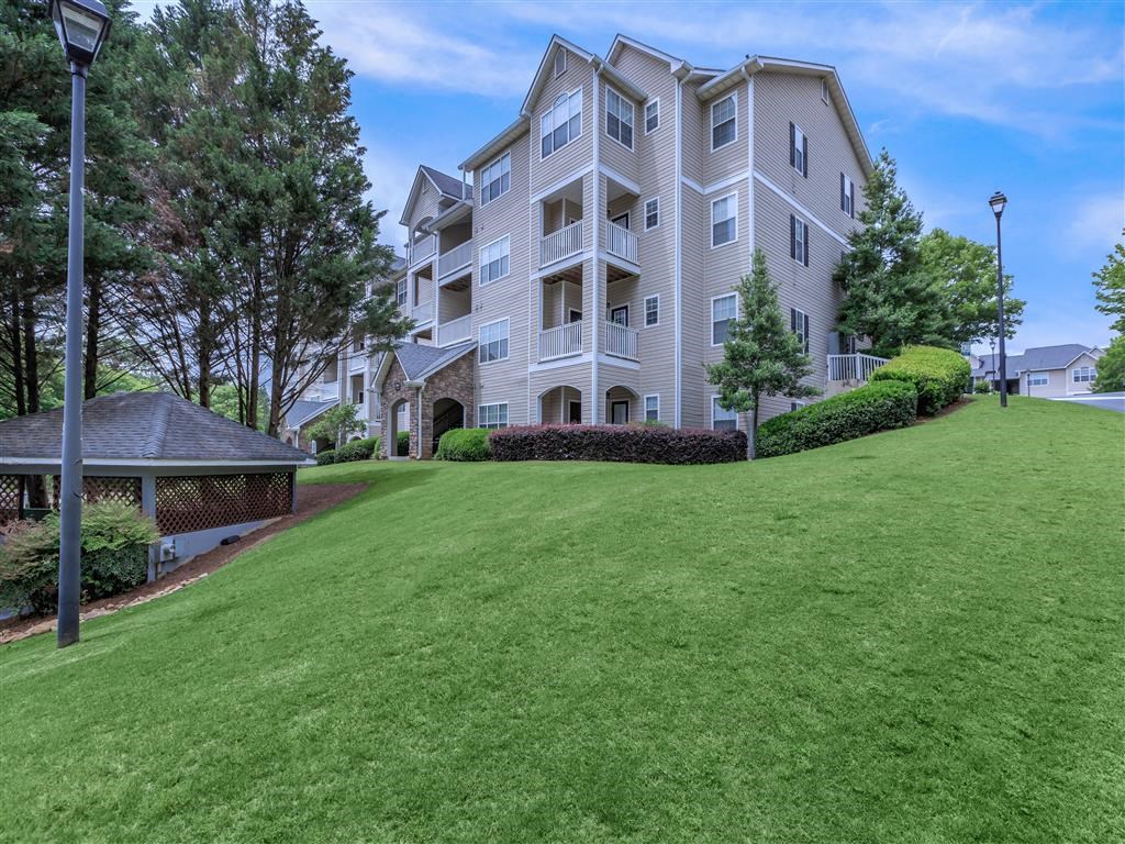 Walden_Crossing_Exterior_5_Canton_GA