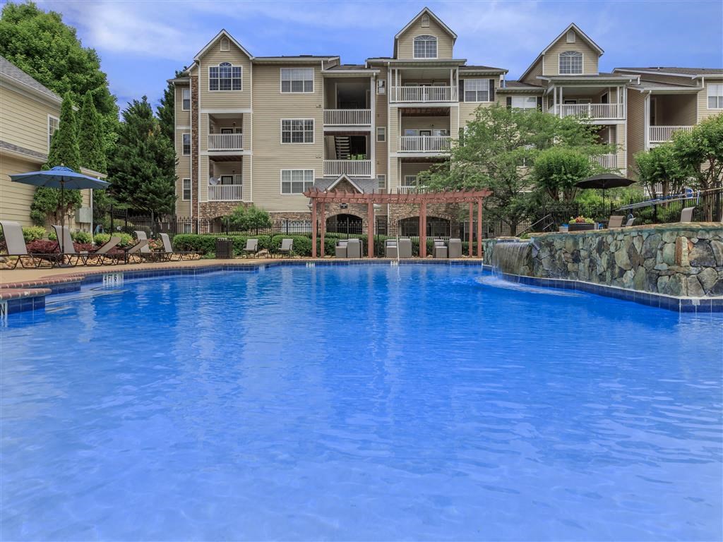 Walden_Crossing_Pool_5_Canton_GA