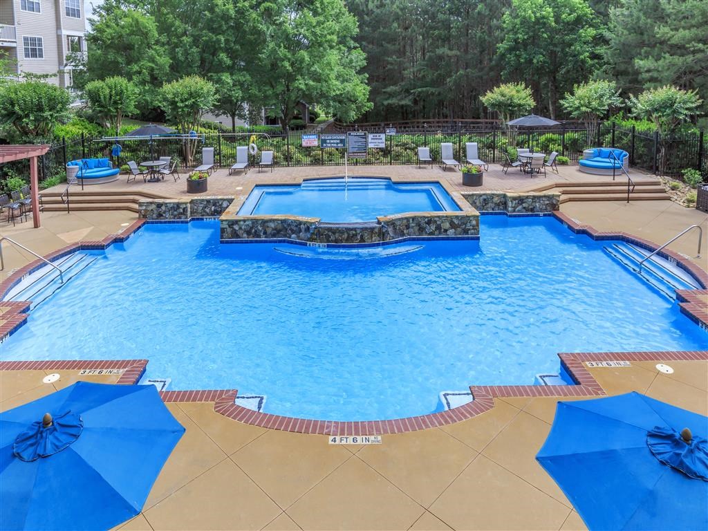 Walden_Crossing_Pool_2_Canton_GA