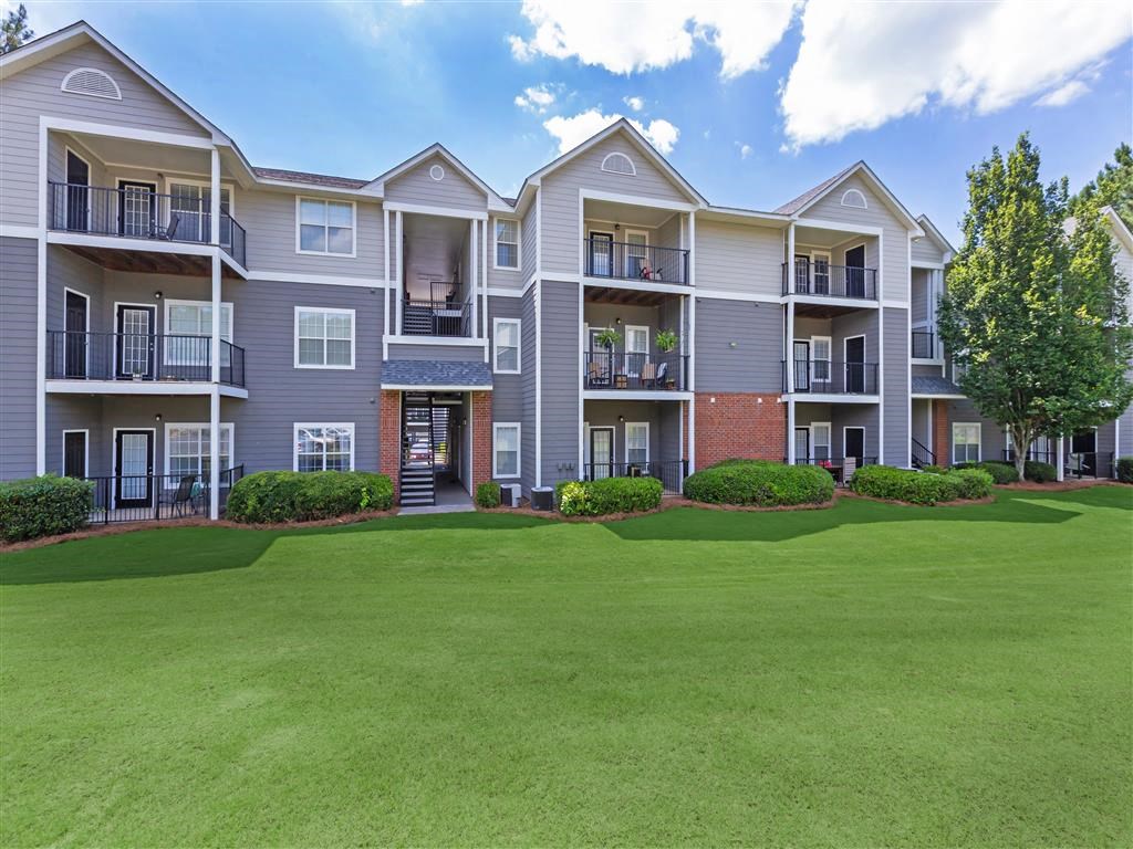 Walden_Glen_Exterior_4_Evans_GA