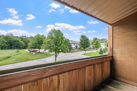 1 Bedroom 1 Bathroom Loft: Balcony