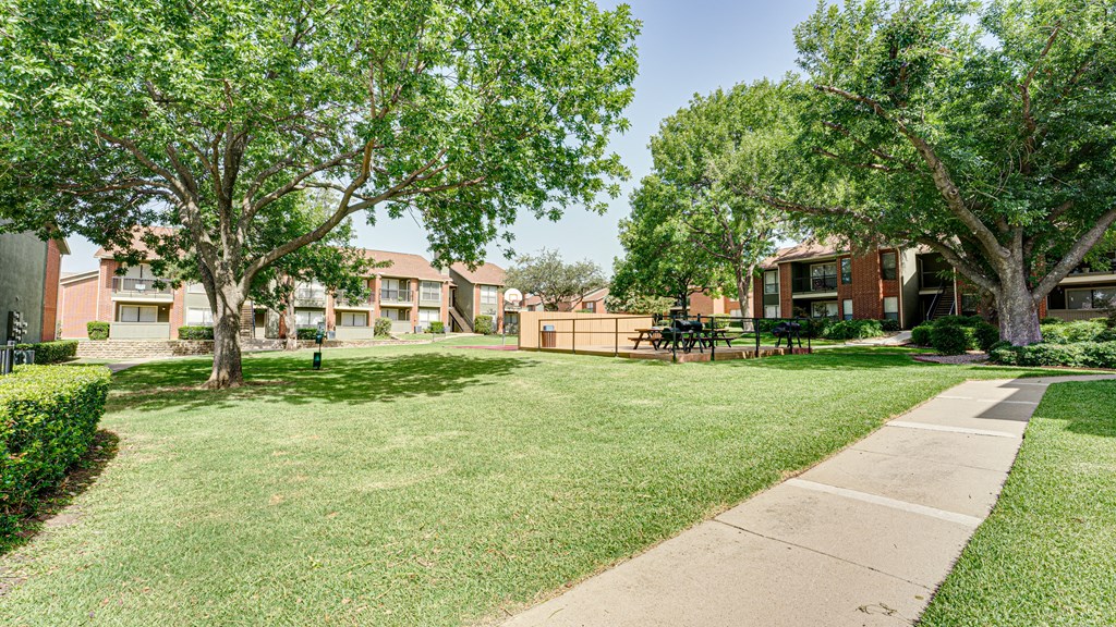 Walking Trail at Bardin Oaks, Texas, 76018