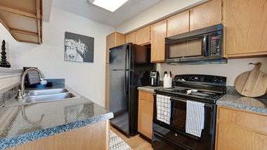 4624 Windstone Drive 1-3 Beds Apartment for Rent - Photo Gallery 5