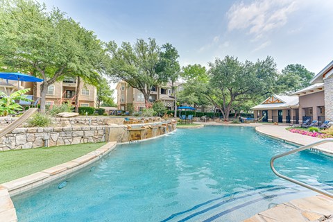Swimming Pool at The Brazos, Dallas, Texas