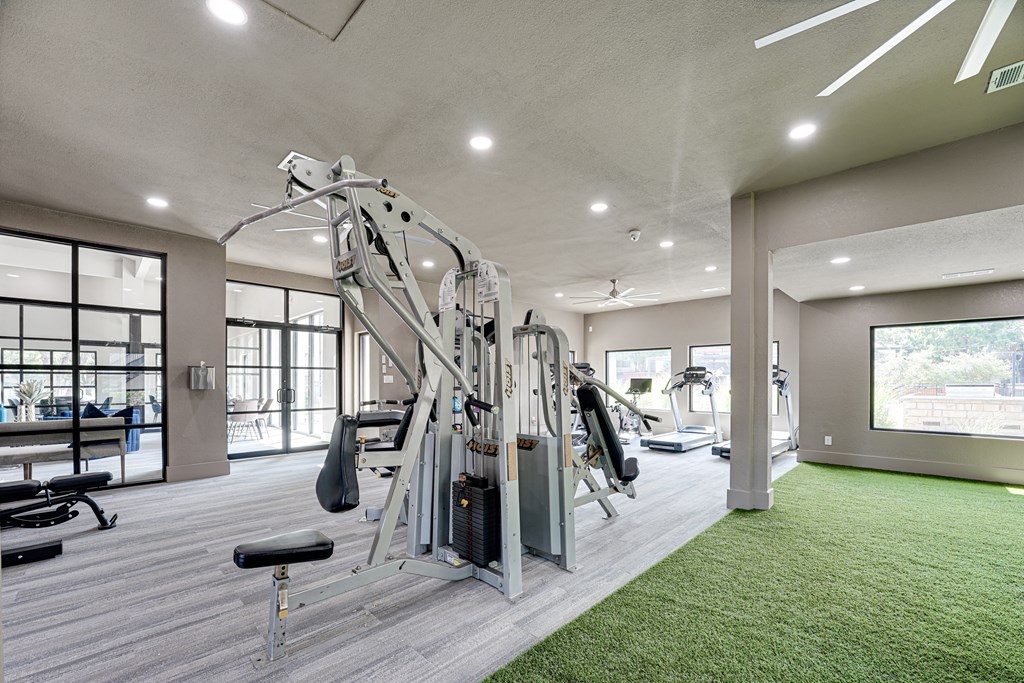 the preserve at ballantyne commons community gym  at Carmel Creekside, Fort Worth, TX