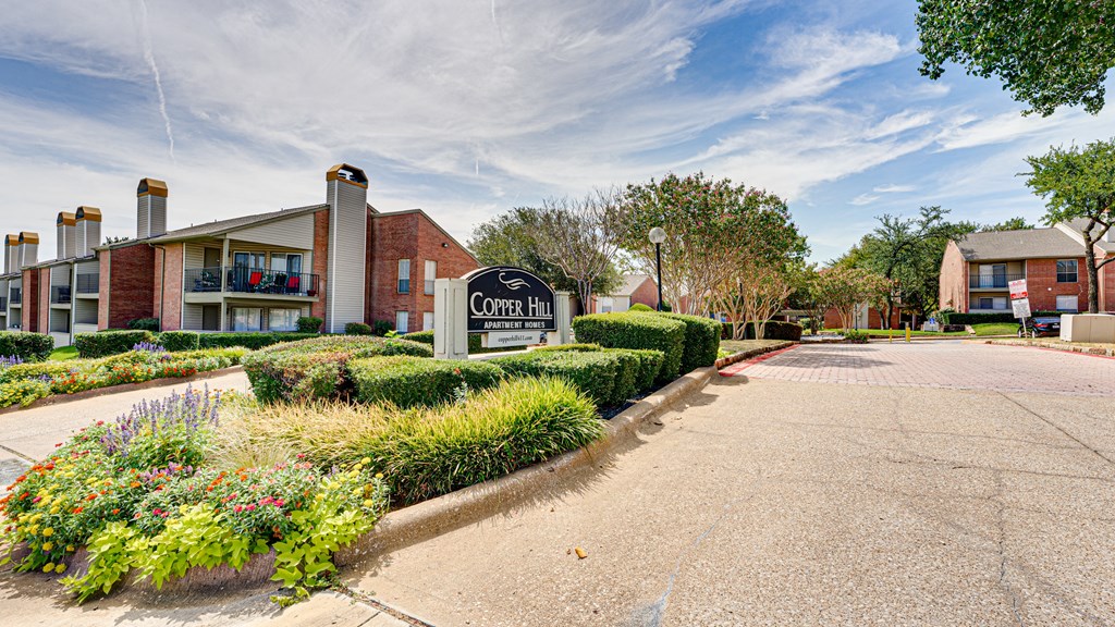 Courtyard at Copper Hill, Texas