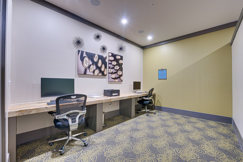 Business Center at Easton Apartments, Dallas, 75206