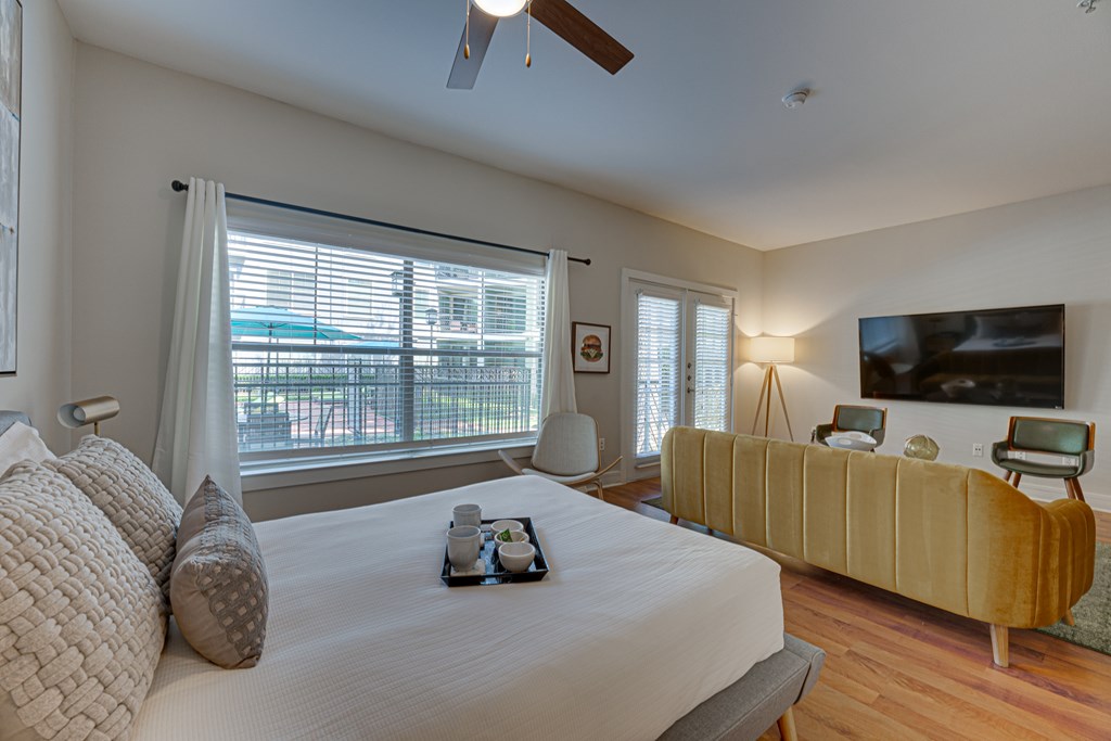 Bedroom Area With TV at Easton Apartments, Texas