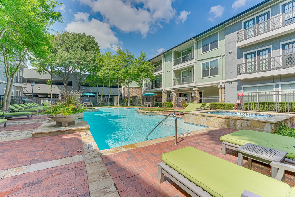Pool With Lounge Chairs at Easton Apartments, Texas