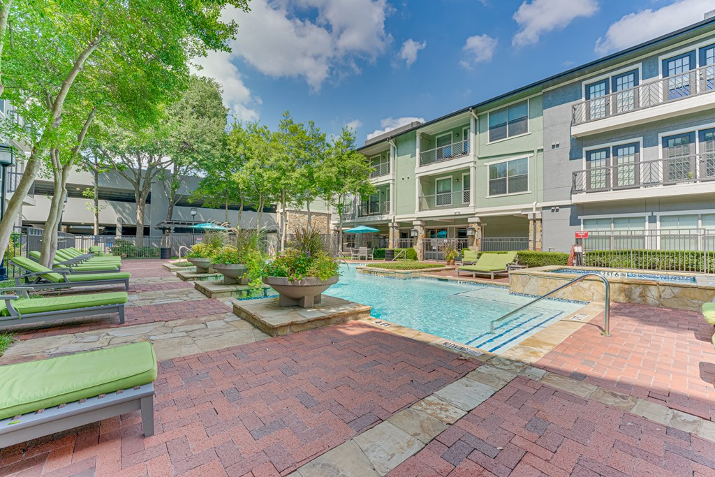 Pool With Sundecks at Easton Apartments, Dallas, Texas