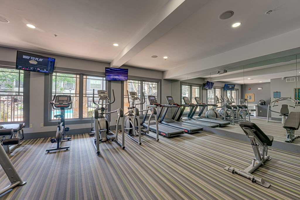 Gym at Easton Apartments, Dallas
