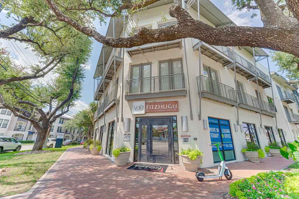 Exterior View at Vue Fitzhugh, Dallas