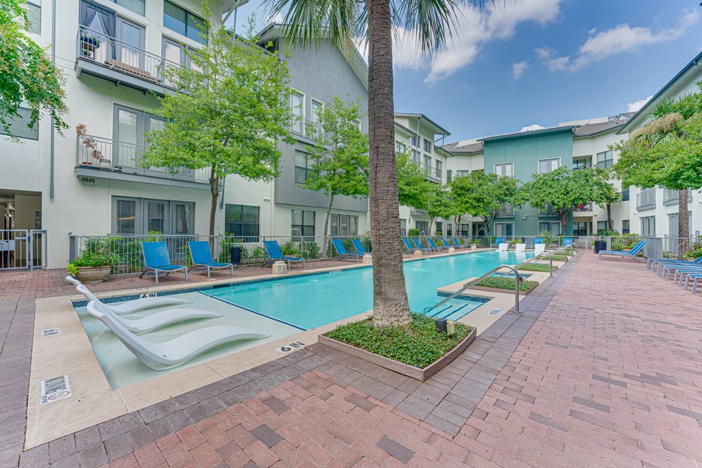 Pool With Sundecks at Vue Fitzhugh, Dallas, 75204