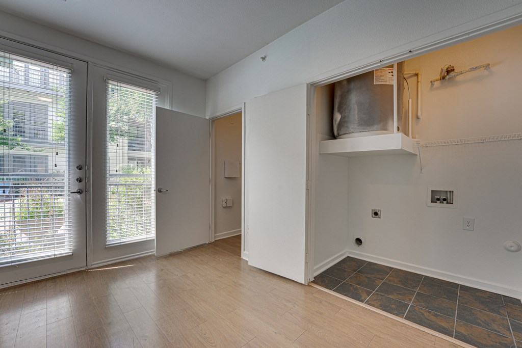 Washer Dyer Connection at Vue Fitzhugh, Dallas, Texas