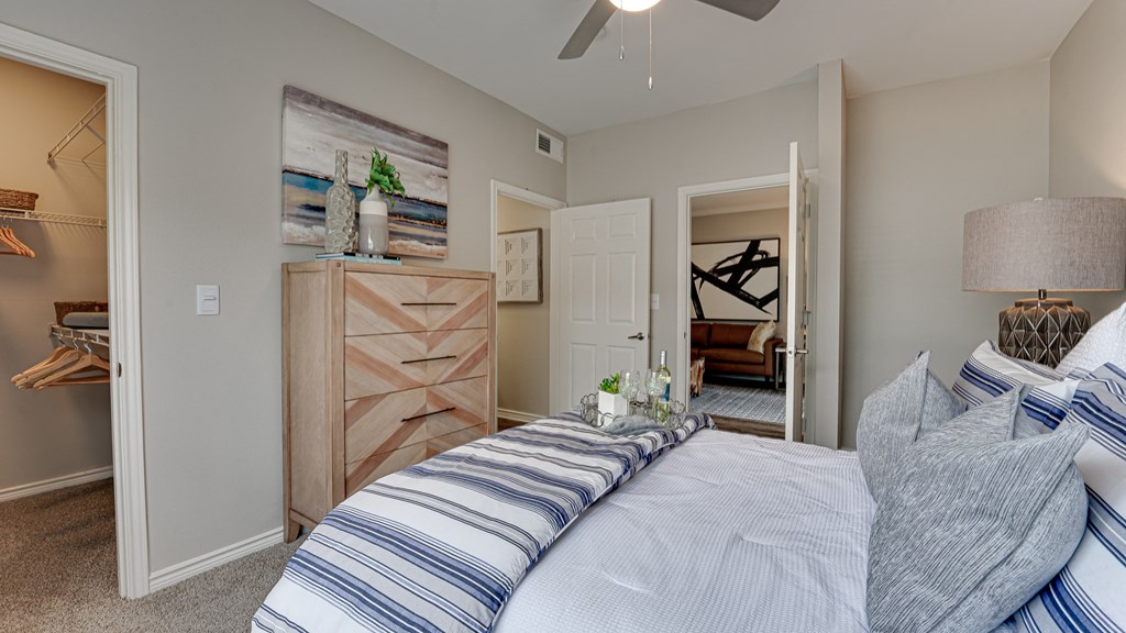 Bedroom With Closet at Highland Luxury Living, Texas