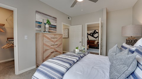 Bedroom With Closet at Highland Luxury Living, Texas