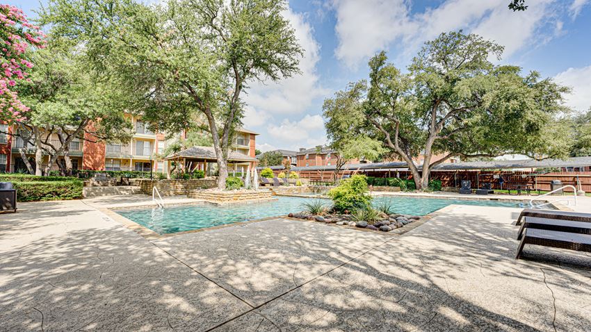 18081 Midway Rd Dallas Tx 75287