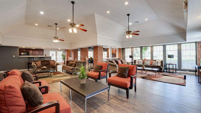 Hunters Hill Apartments, 18081 Midway Rd, Dallas, TX - RentCafe