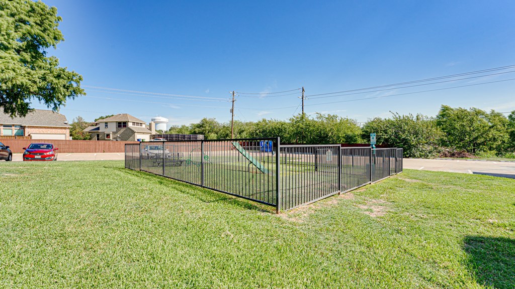Dog Park at Indian Creek Apartments, Carrollton, 75007